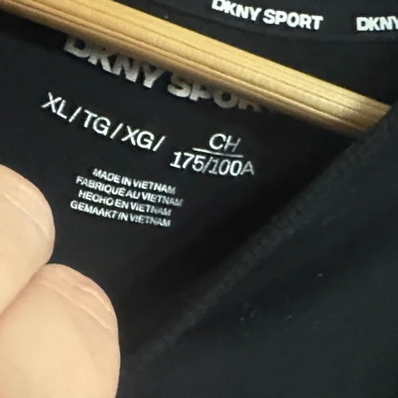 DKNY Womens Black Tee with Silver Glitter Logo XL more like M . - Picture 2 of 4